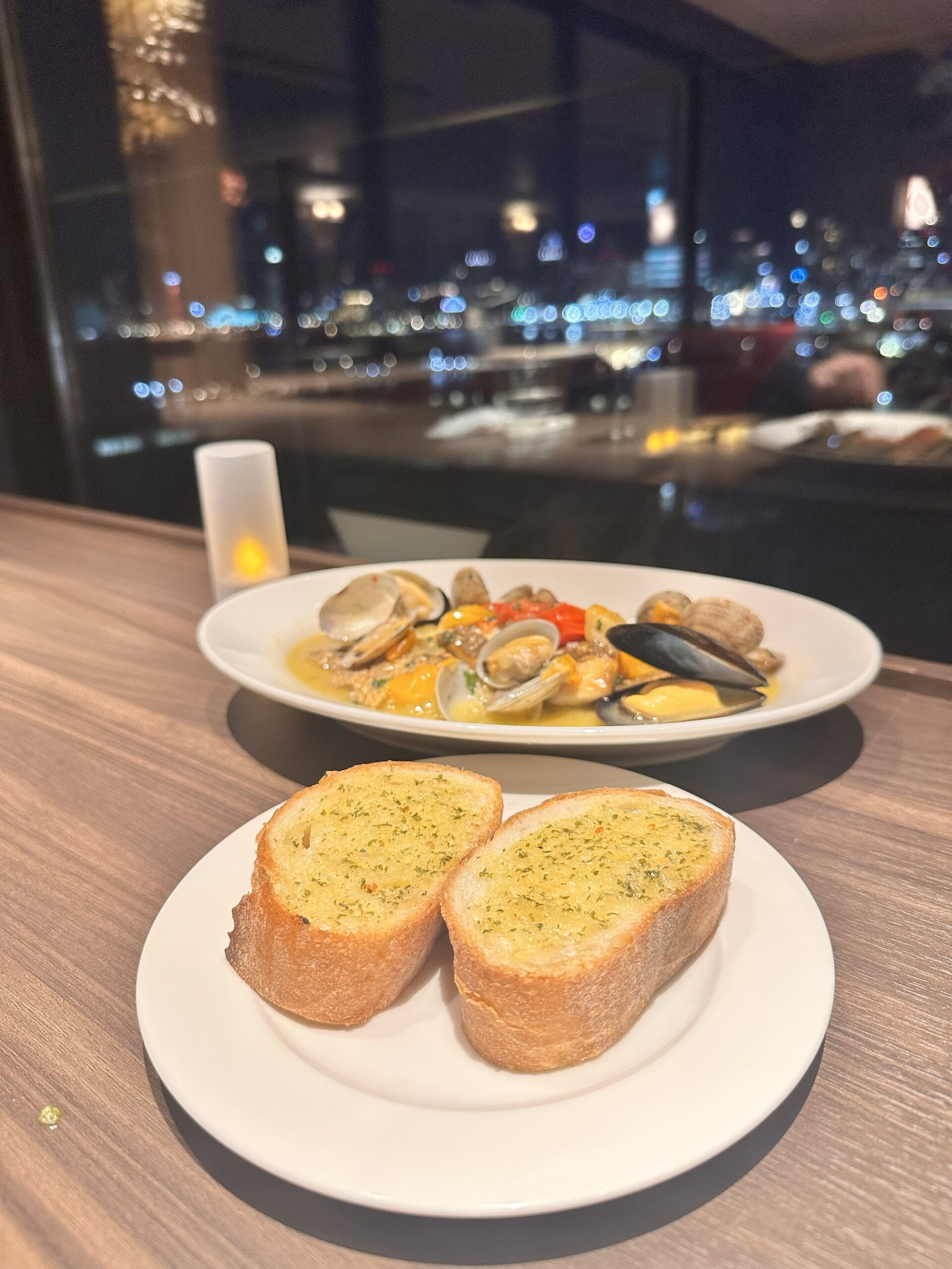 Seafood dining 1932 貝料理 ガーリックトースト